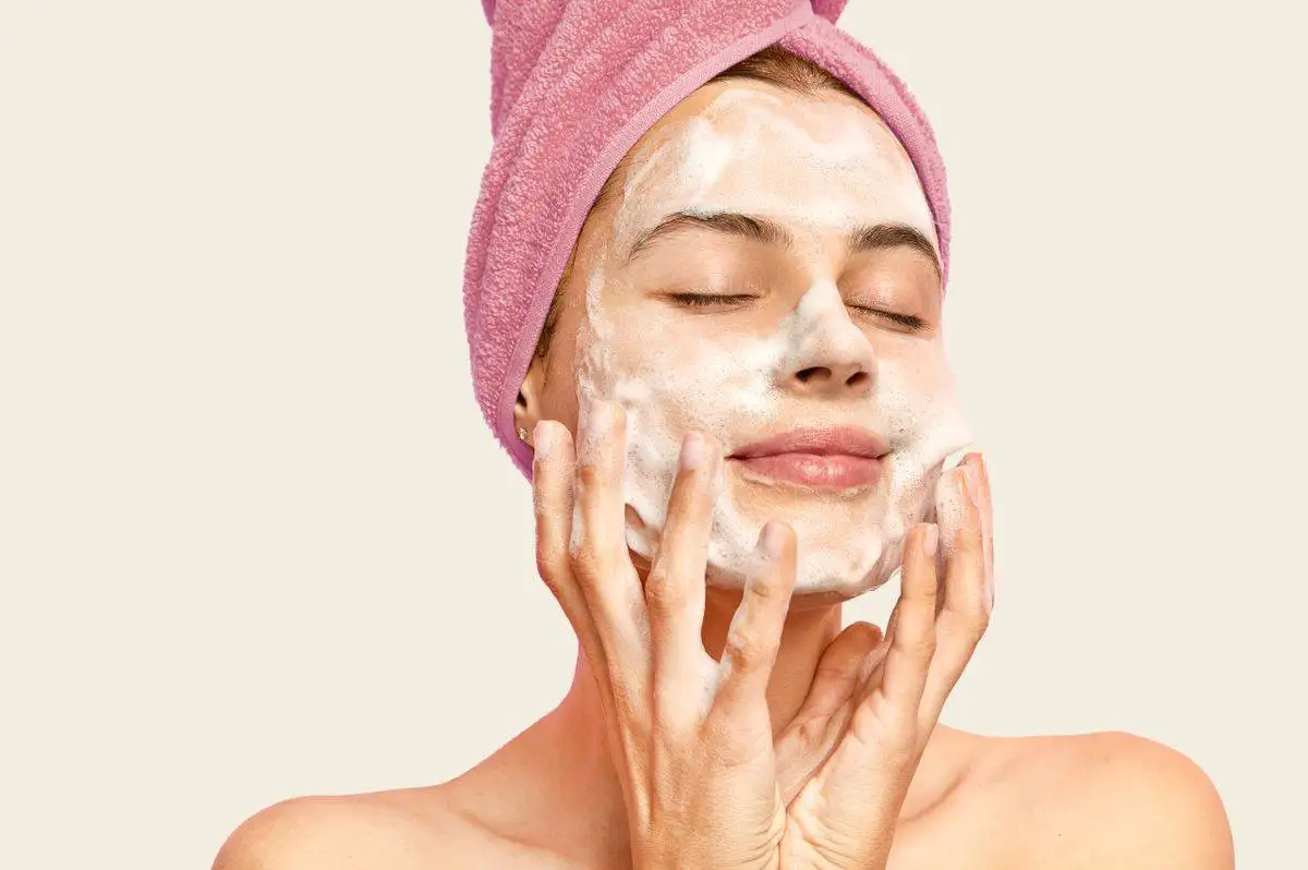 Mystic Pure Ayurveda 16 Skincare